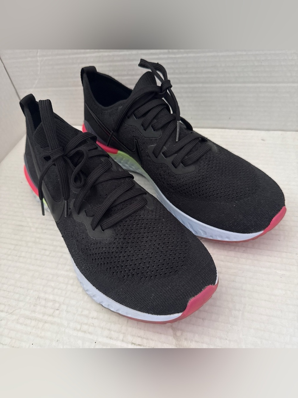 Nike Epic React Flyknit 2 Running Shoe Pixel Men's Size 10 Blk/Pink BQ8928-003